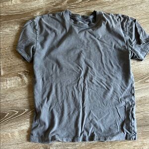 Abercrombie & Fitch Gray Short Sleeve Tee